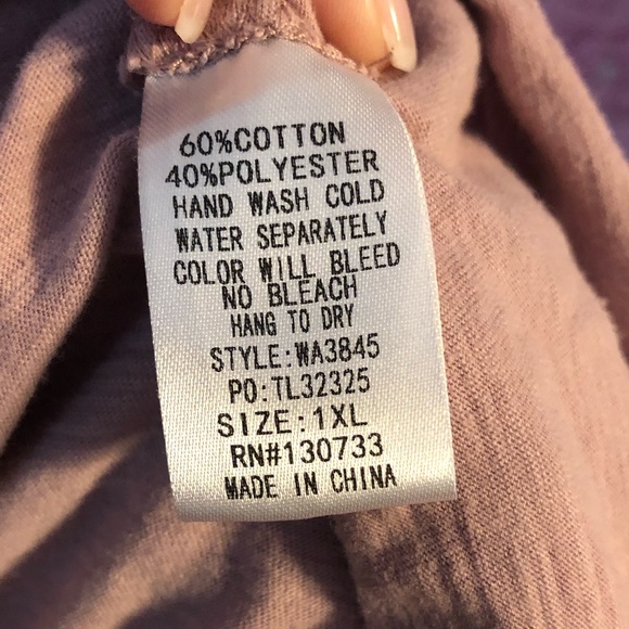 Umgee ss top with pleated sleeves 1XL - Picture 4 of 8